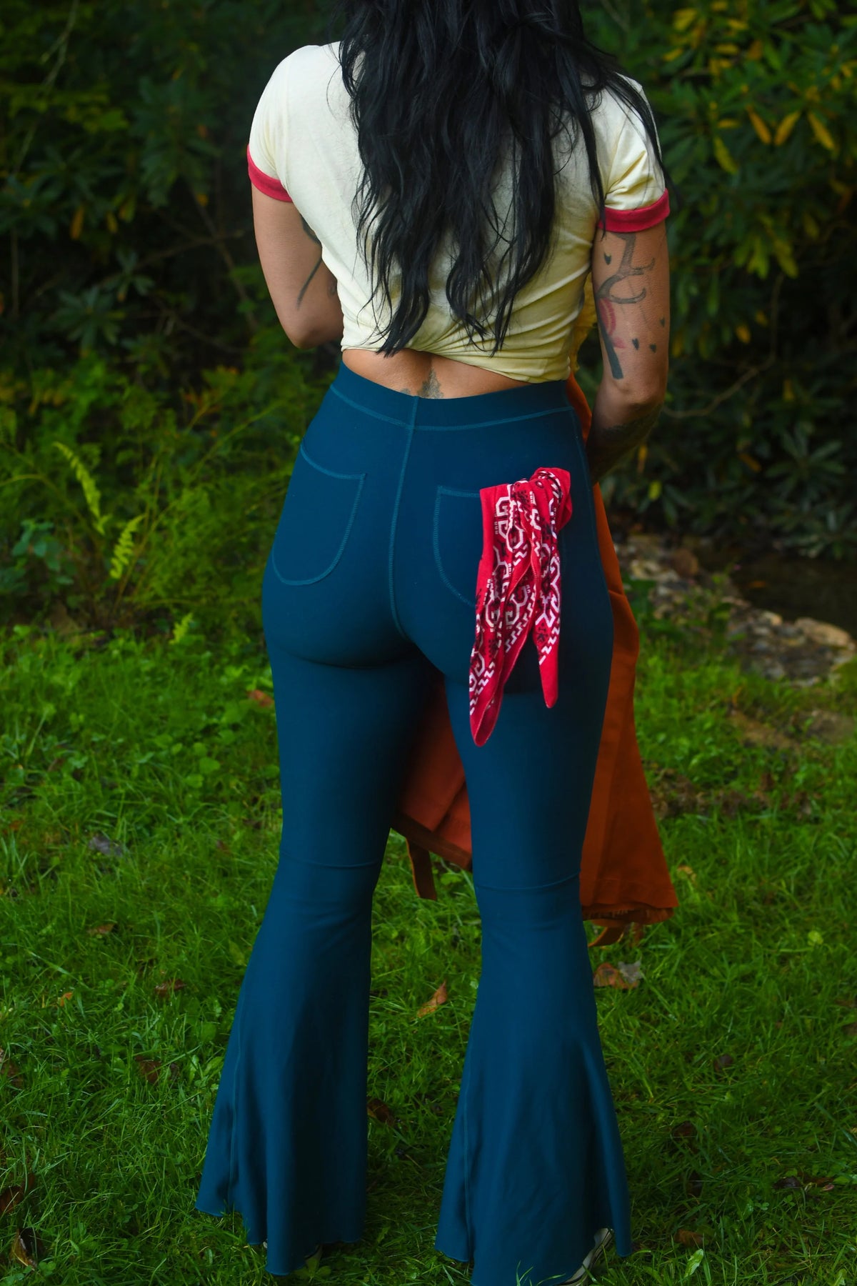 Retro blue flare pants with functional back pockets
